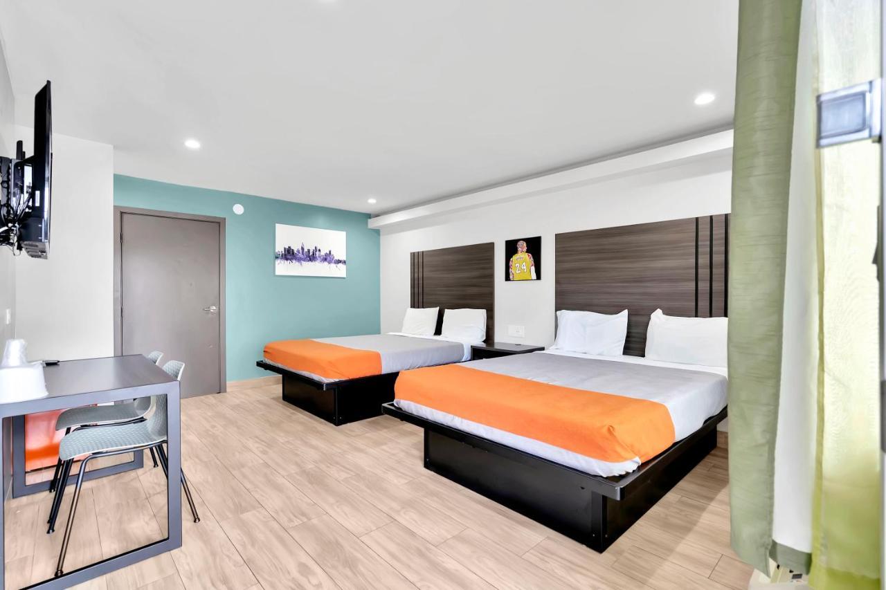 Exclusivo Inn And Suites Lakewood Eksteriør bilde